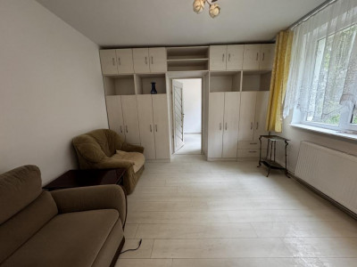 Apartament de vanzare cu 2 camere partial renovat Mihai Viteazul Sibiu