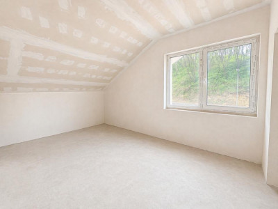 Case de vanzare Tauti imagine mica 9