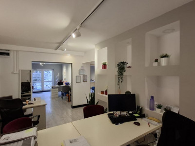 Spatii comerciale de inchiriat Sibiu Central imagine mica 6