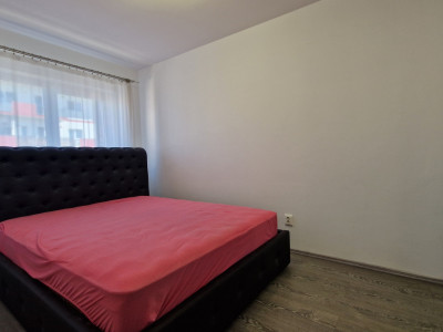 Apartament de închiriat 3 camere balcon parcare Magnolia Sibiu
