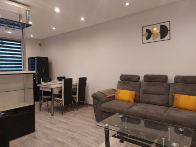 Apartament 40 mp 2 camere loc de parcare Pet Friendly Cisnadie