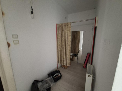 Spatii comerciale de inchiriat Sibiu Vasile Aaron imagine mica 3