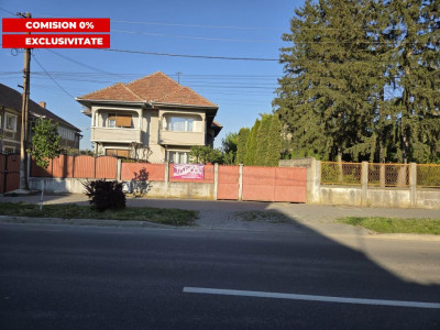 Casa de vanzare zona Negoiu 4 camere 208 mp utili si curte 550 mp