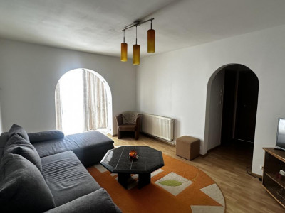 Apartament de inchiriat 2 camere mobilate utilate zona Centrala
