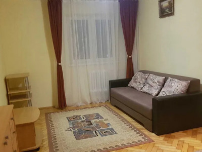 Apartament cu 2 camere de inchiriat in cartierul Manastur cu parcare