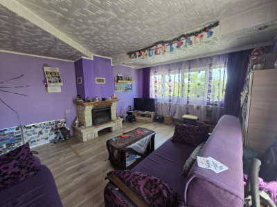Casa individuala de vanzare 132mp cu garaj zona Tineretului Sibiu