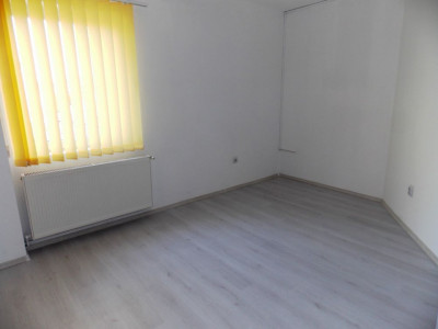 Spatii birouri de inchiriat Sibiu Strand imagine mica 4