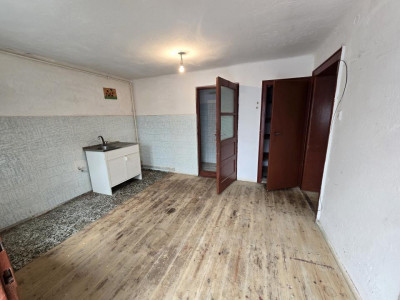Case de vanzare Sibiu Terezian imagine mica 8
