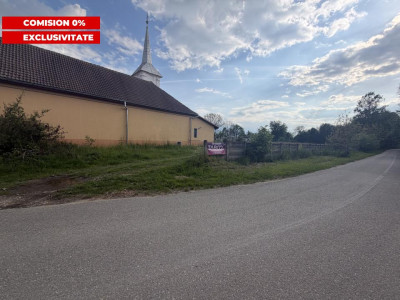 Teren intravilan 2000 mp cu utilitati in apropiere Sat Savastreni