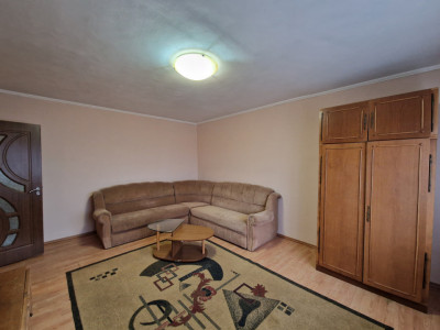 Apartament decomandat 3 camere 74 mpu 2 balcoane lift Terezian Sibiu