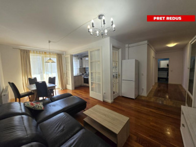 Apartament de vanzare 3 camere balcon parcare City Residence Sibiu
