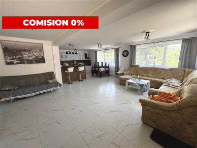 Casa de vis la munte 7 camere 5 bai ciubar teren 558 mp Rasinari Sibiu