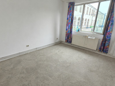 Garsoniera de vanzare de renovat 26mp in zona Terezian Sibiu