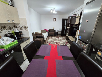 Apartament decomandat 3 camere 2 bai balcon etaj 1 Arhitectilor Sibiu