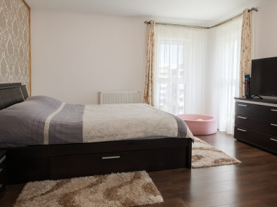 Apartament 3 camere de inchiriat parcare si bloc cu lift Doamna Stanca