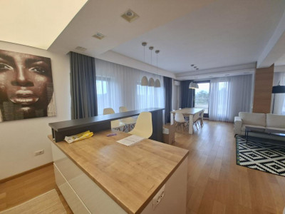 Penthouse de inchiriat 130mp terasa 30m zona Sub Arini Sibiu