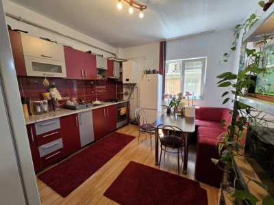 Apartament decomandat de vanzare 2 camere 64 mpu balcon Selimbar Sibiu
