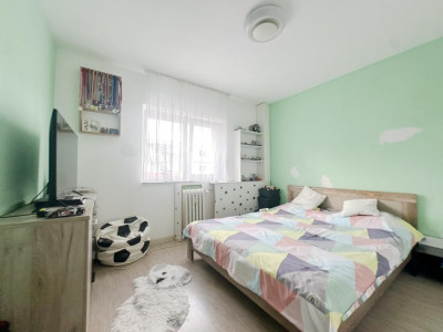 Apartament cu 3 camere de vanzare in cartieul Grigorescu cu boxa