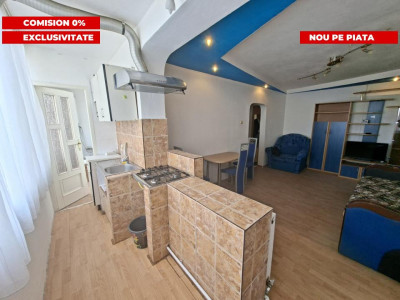 Apartament de vanzare cu 3 camere si balcon Mihai Viteazul numarul 23