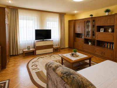 Apartament la casa 76 mpu pivnita si pod etaj 1 zona Terezian Sibiu 