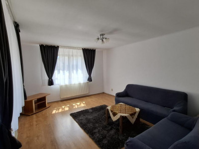 Apartament la casa de inchiriat 3 camere 78 mp terasa Piata Cluj Sibiu