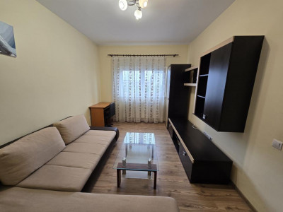 Apartament 2 camere de inchiriat cu balcon si parcare Piata Cluj Sibiu