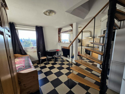 Apartament 3 camere de vanzare mobilat utilat in zona Lupeni din Sibiu