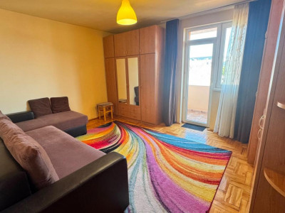 Apartament 50 mpu 4 mp balcon 2 camere decomandate de inchiriat Sibiu