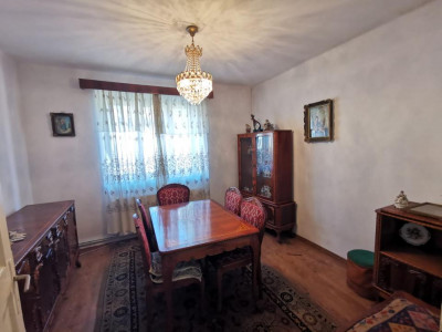 Case de vanzare Sibiu Central imagine mica 2