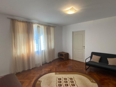 Apartament de inchiriat mobilat utilat 3 camere 56 mpu Sibiu