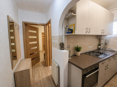 Apartament modern de vanzare 2 camere Pensiunea Korona Mihai viteazul