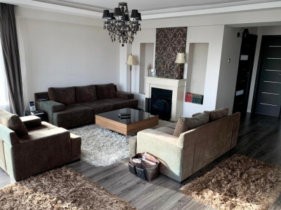 Apartament 3 camere de inchiriat zona centrala 80 mp utili renovat