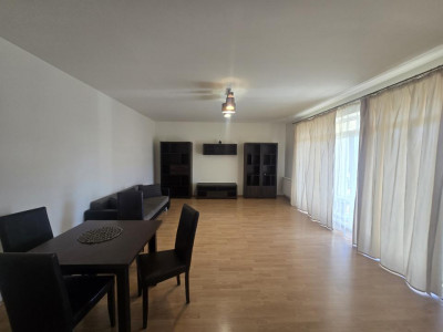 Prima inchiriere-Apartament 103 mpu 3 camere balcon 10 mp zona Strand