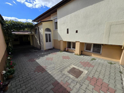 Case de vanzare Sibiu Lupeni imagine mica 2