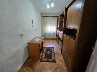 Case de vanzare Sibiu Lupeni imagine mica 5