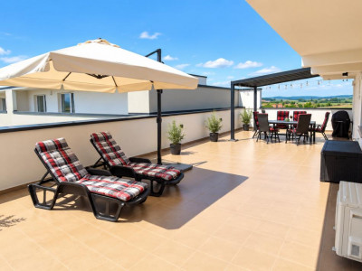 Penthouse de inchirat cu 3 camere balcon terasa generoasa Turnisor