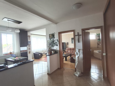 Apartament 2 camere de vanzare decomandat 62 mp zona Siretului Sibiu