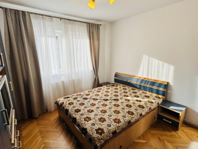 Apartament 3 camere de inchiriat 65mp balcon 3mp Vasile Aaron