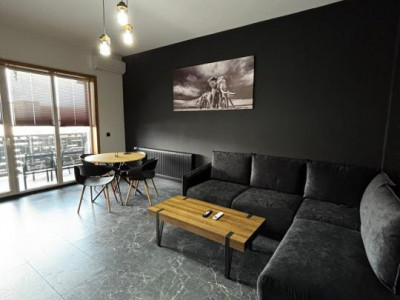 Apartament ultrafinisat 3 camere decomandate loc de parcare in Sibiu