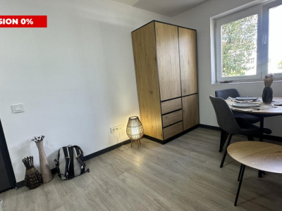 Garsoniera nou renovata Comision 0 parcare in Vasile Aaron Sibiu
