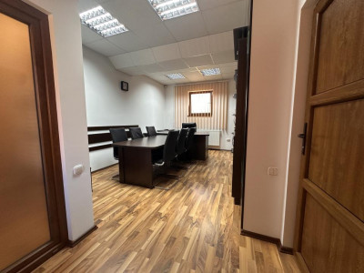 Spatii birouri de inchiriat Sibiu Mihai Viteazul imagine mica 2