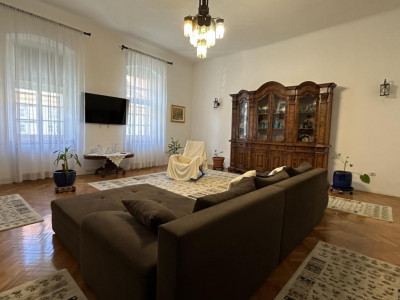 Apartament 86 mpu investitie sigura cu pivnita zona Ultracentrala 