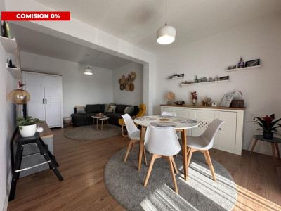 Apartament de vanzare 2 camere decomandat mobilat si utilat Piata Cluj