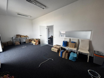 Spatii comerciale de inchiriat Sibiu Selimbar imagine mica 6