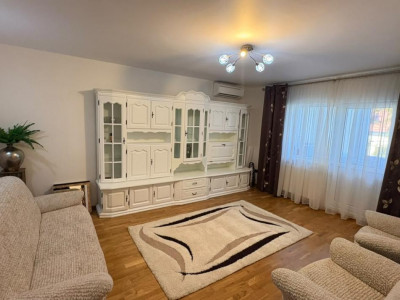 Apartament spatios 52 mp 2 camere de inchiriat in zona Terezian