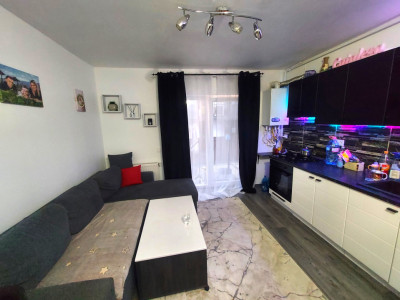 Apartament de vanzare decomandat 2 camere gradina 120 mp Arhitectilor