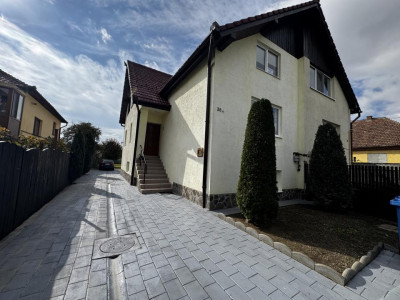 Casa de inchiriat cu 5 camere teren propriu 500 mp Lazaret Sibiu