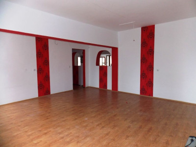 Spatii comerciale de inchiriat Sibiu Mihai Viteazul imagine mica 9