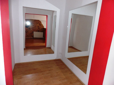 Spatii comerciale de inchiriat Sibiu Mihai Viteazul imagine mica 12