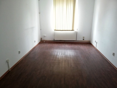 Spatii birouri de inchiriat Sibiu Turnisor imagine mica 10